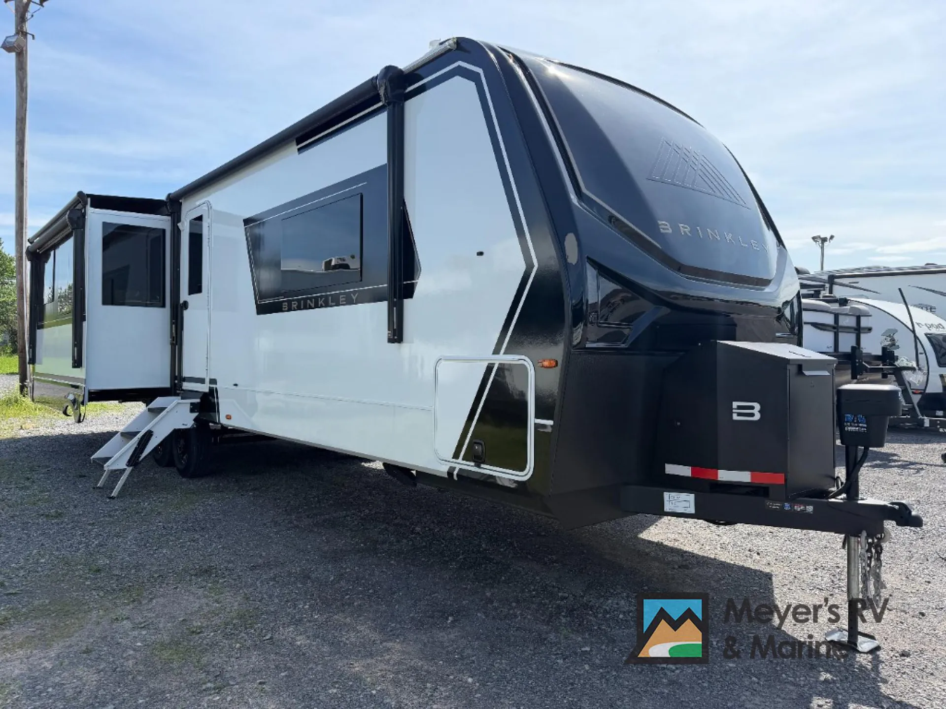 2026 Brinkley Model Z AIR 310