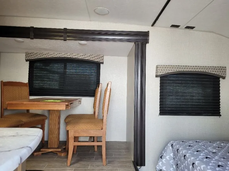 2021 Venture RV Sonic SN220VRB - Photo 4