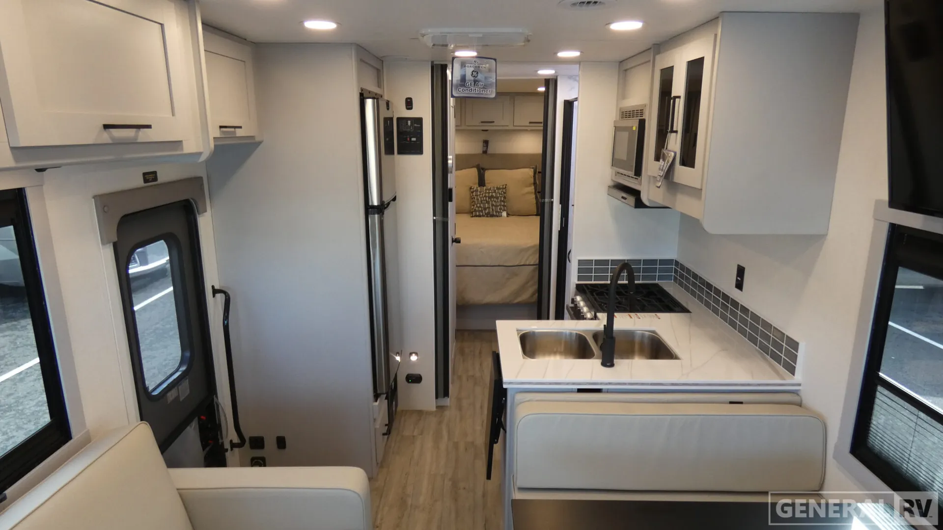 2026 Coachmen Pursuit 27XPS - Photo 3