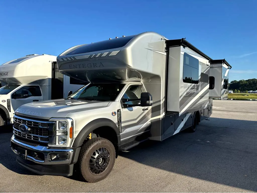 2027 Entegra Coach Esteem XL 32U - Photo 4