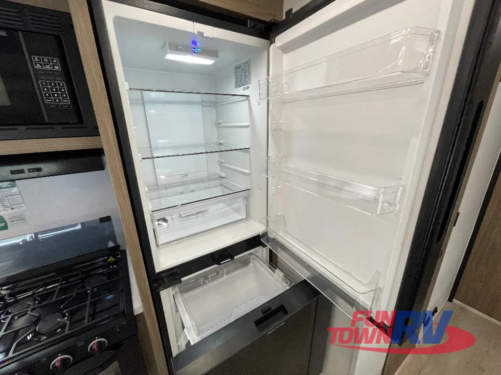 2026 Coachmen Freedom Express Select 30SE, Photos photo 20