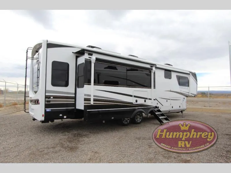 2025 Jayco Pinnacle 38KPTS - Photo 4