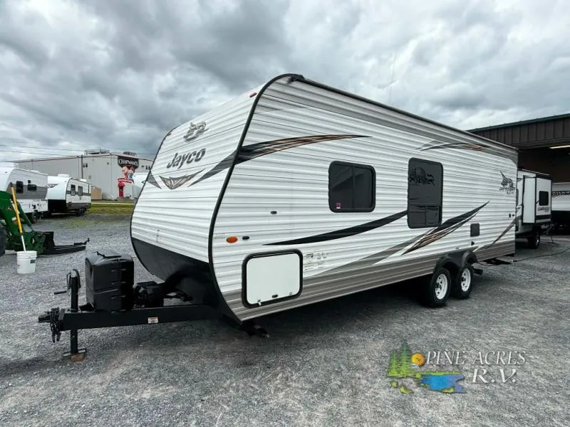 2019 Jayco Jay Flight SLX 8 (Hampton, NB) - Photo 2
