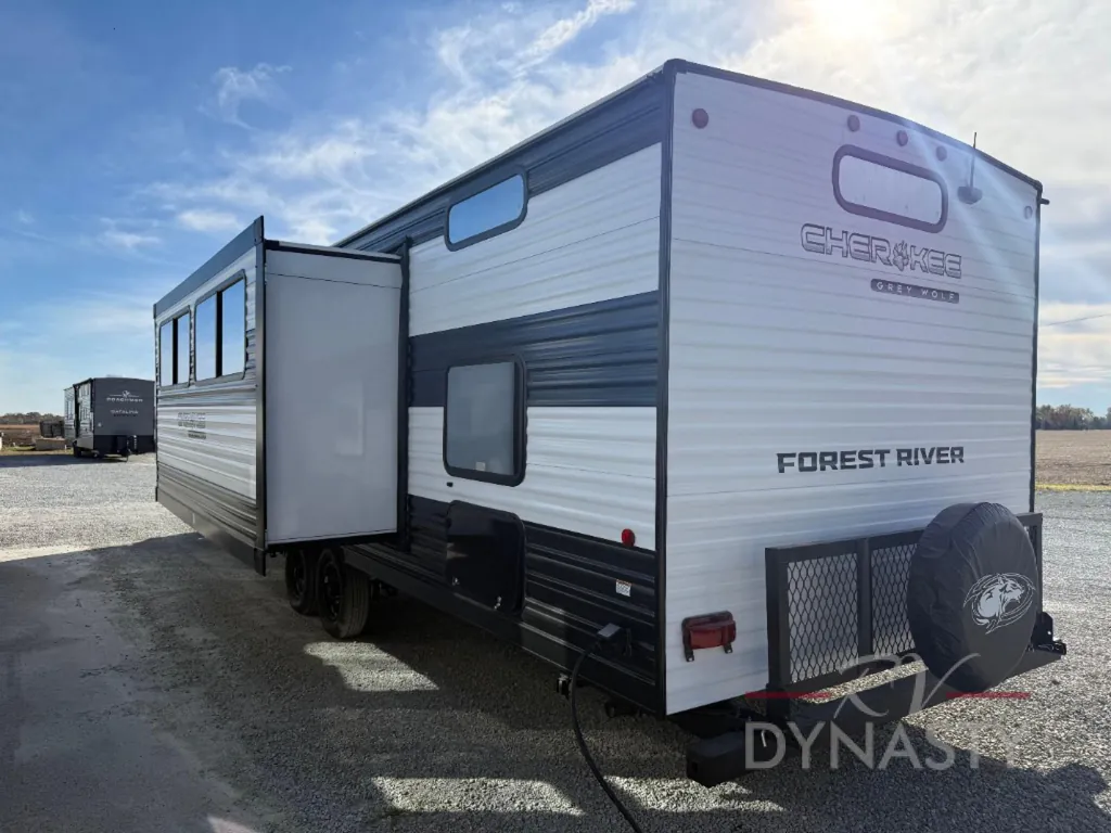 2026 Forest River Cherokee Grey Wolf 29TE, Photos photo 3