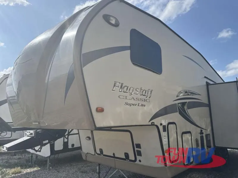 2016 Forest River RV Flagstaff Classic Super Lite 832IKBS - Photo 3