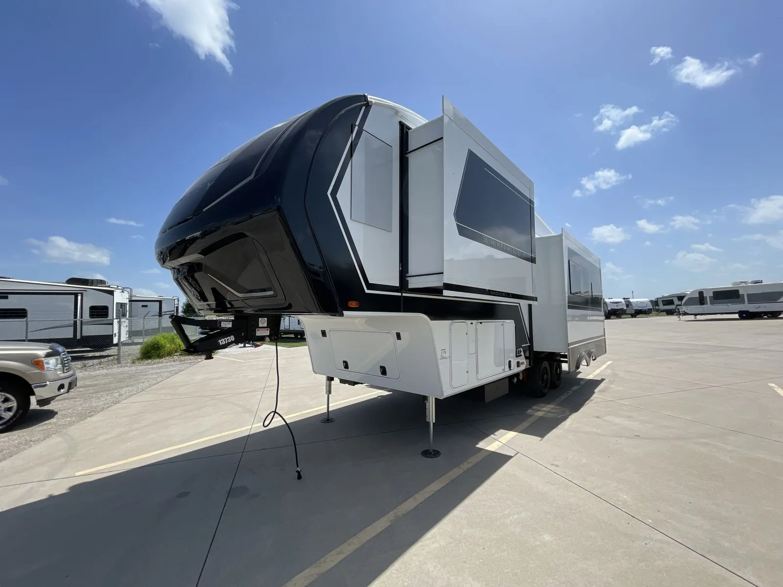 2027 Brinkley MODEL Z 2700 - Photo 4