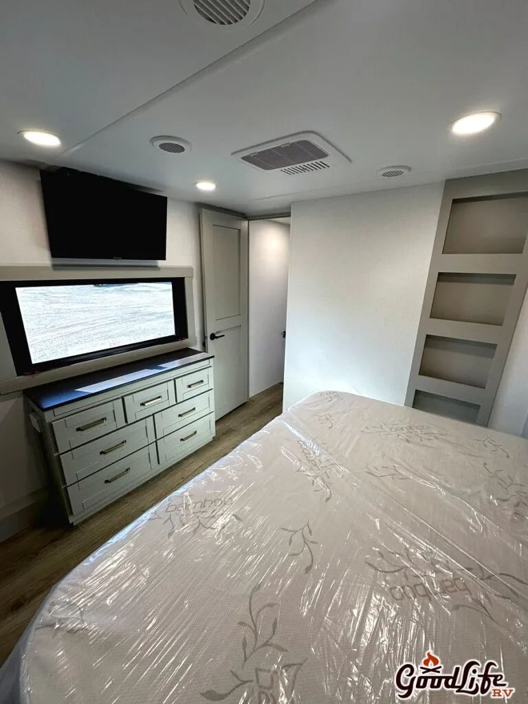 2026 Brinkley Model Z 3515, Photos photo 98