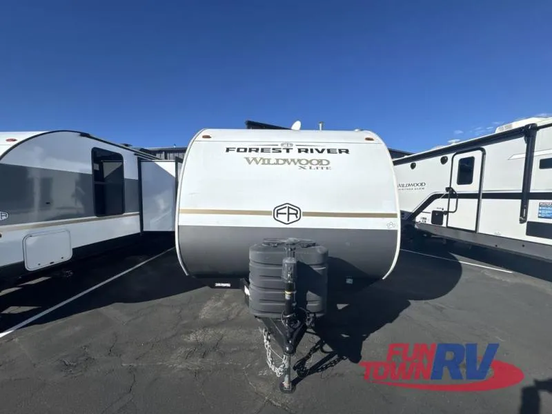 2025 Forest River RV Wildwood X-Lite 263BHXLX - Photo 2