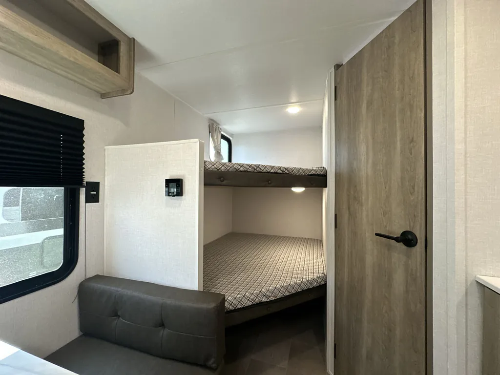 2027 Forest River Airelume 160, Photos photo 15