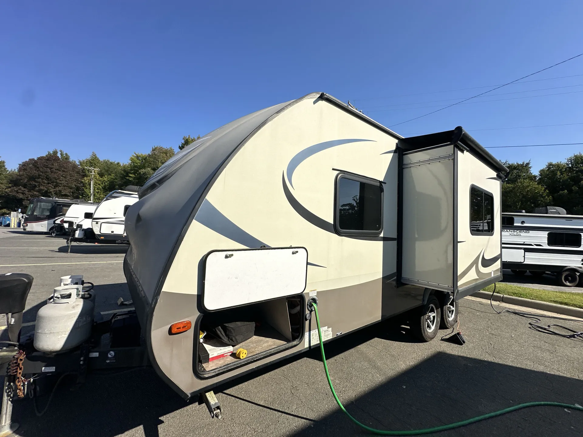 2016 Forest River Surveyor 201RBS — off campside