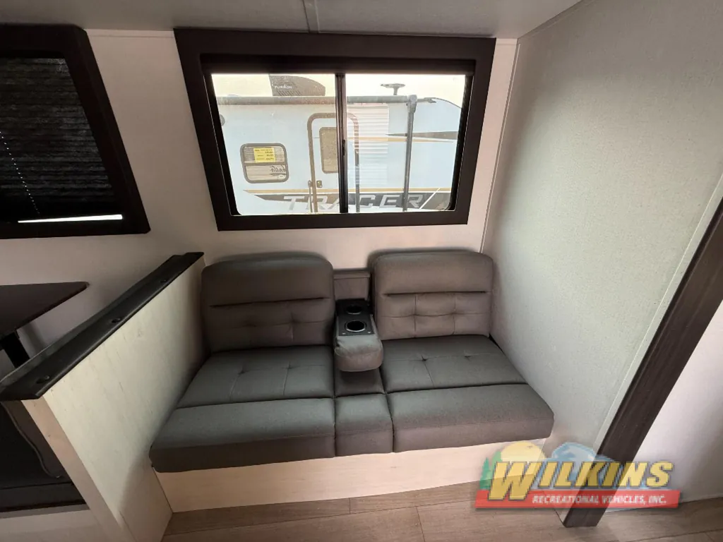 2027 Shasta RVs i-5 Edition 532BEDS, Photos photo 20