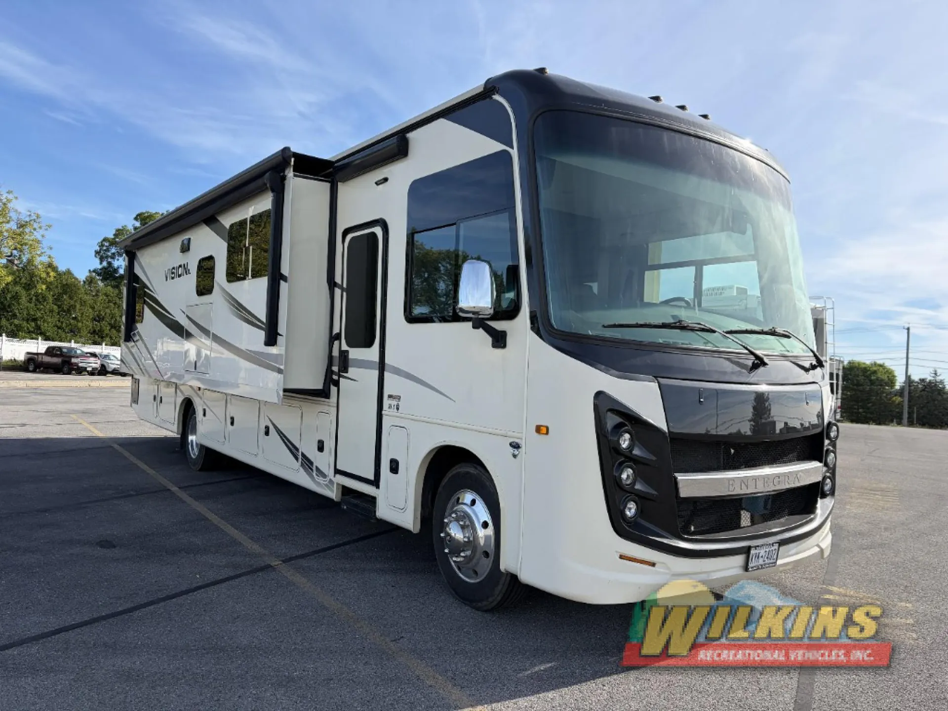 2023 Entegra Coach Vision XL 36C - Photo 2