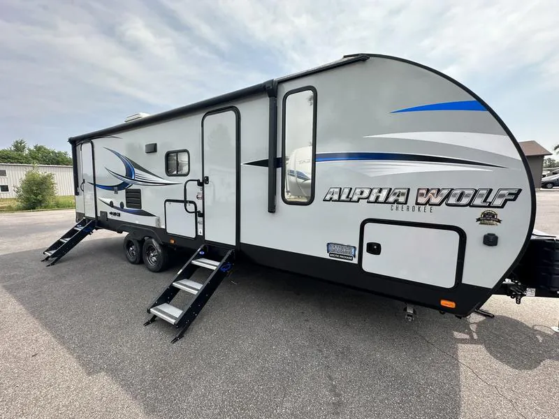2019 Forest River Cherokee Alpha Wolf 26DBH-L, Photos photo 11