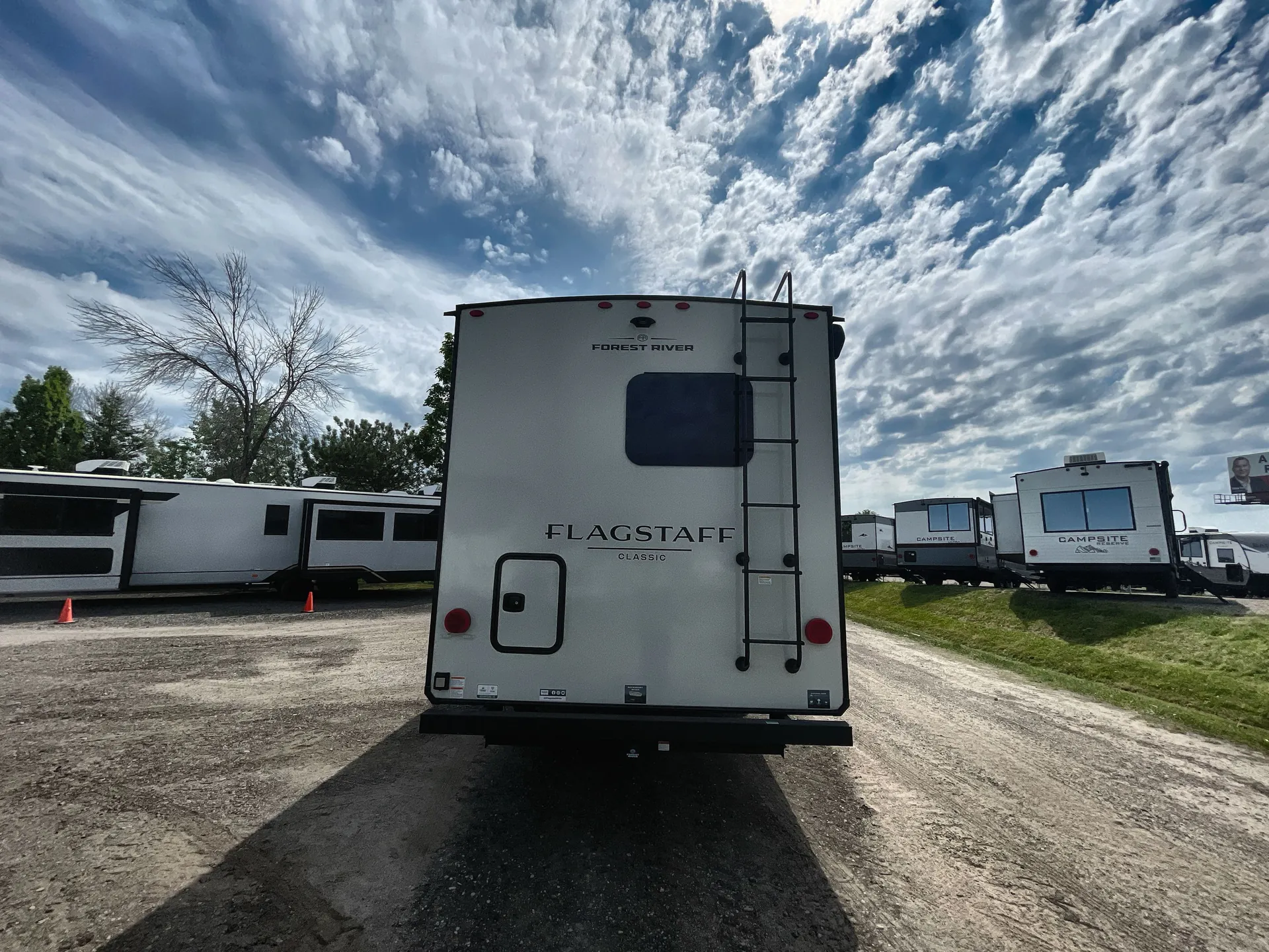 2026 Forest River Flagstaff Classic 826MBR — backside