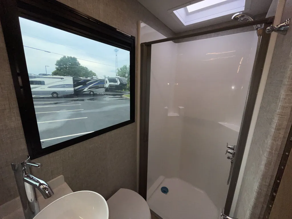 2026 Tiffin Wayfarer 25 XPW, Photos photo 23