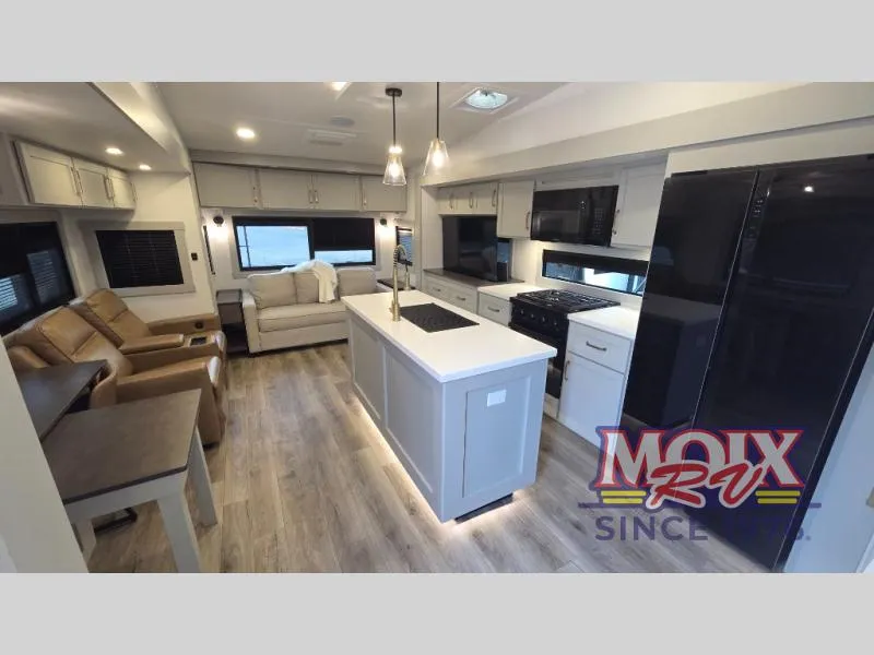 2024 Brinkley Model Z 2900 - Photo 3