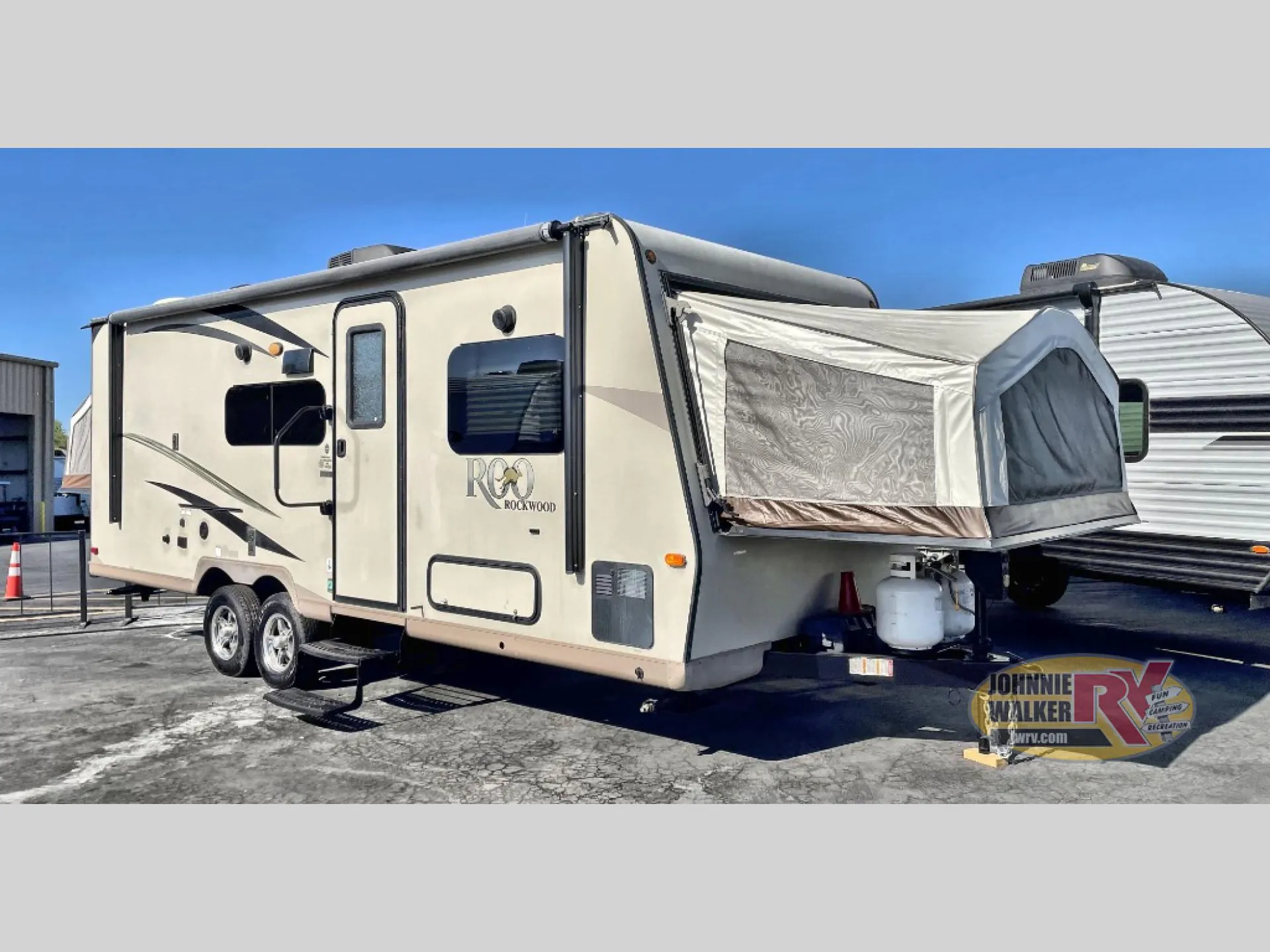 2018 Forest River Rockwood Roo 233S - Photo 2