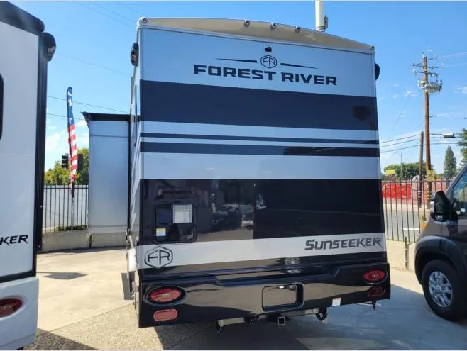 2026 Forest River Sunseeker MBS 2400M - Photo 3