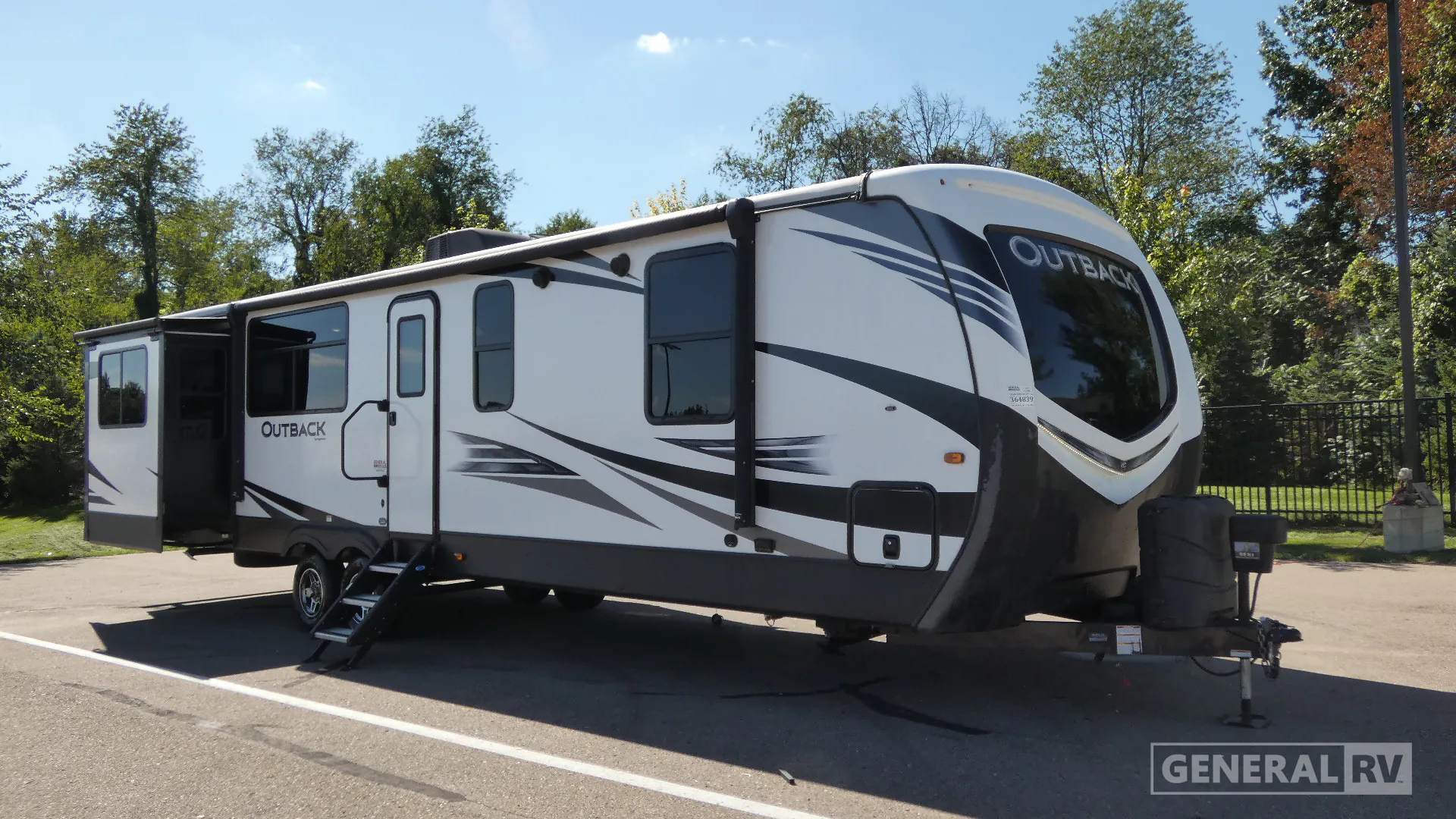 2019 Keystone Outback 341RD - Photo 2