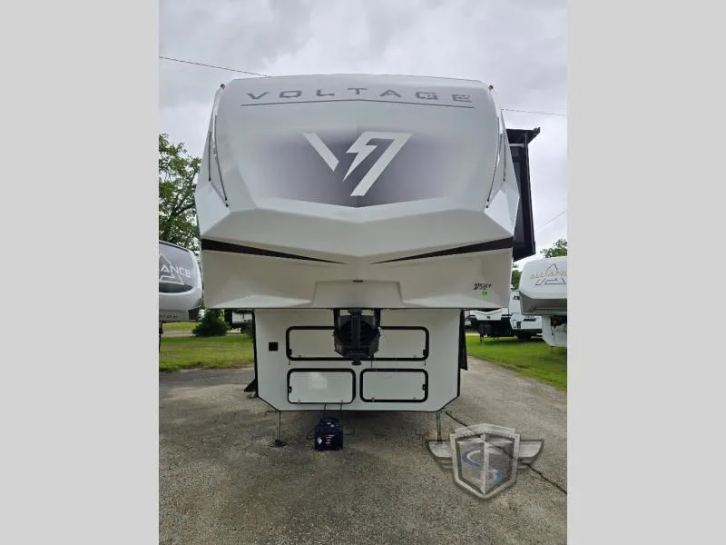 2026 Dutchmen Voltage V-Series 3800 - Photo 4