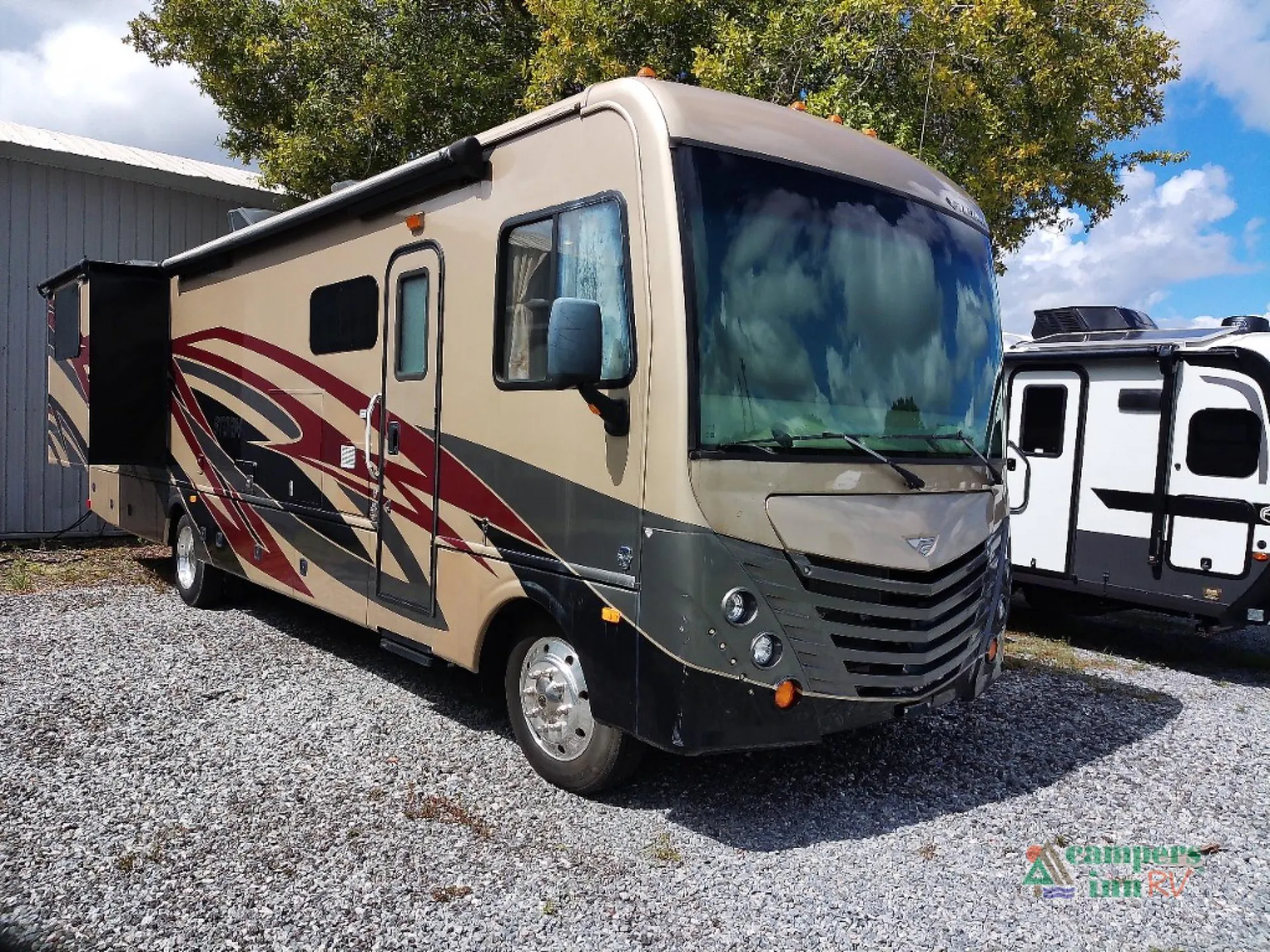 2018 Fleetwood Storm 34S - Photo 2