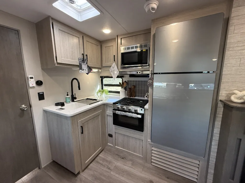 2026 Coachmen Catalina Legacy Edition 333DORM, Photos photo 34
