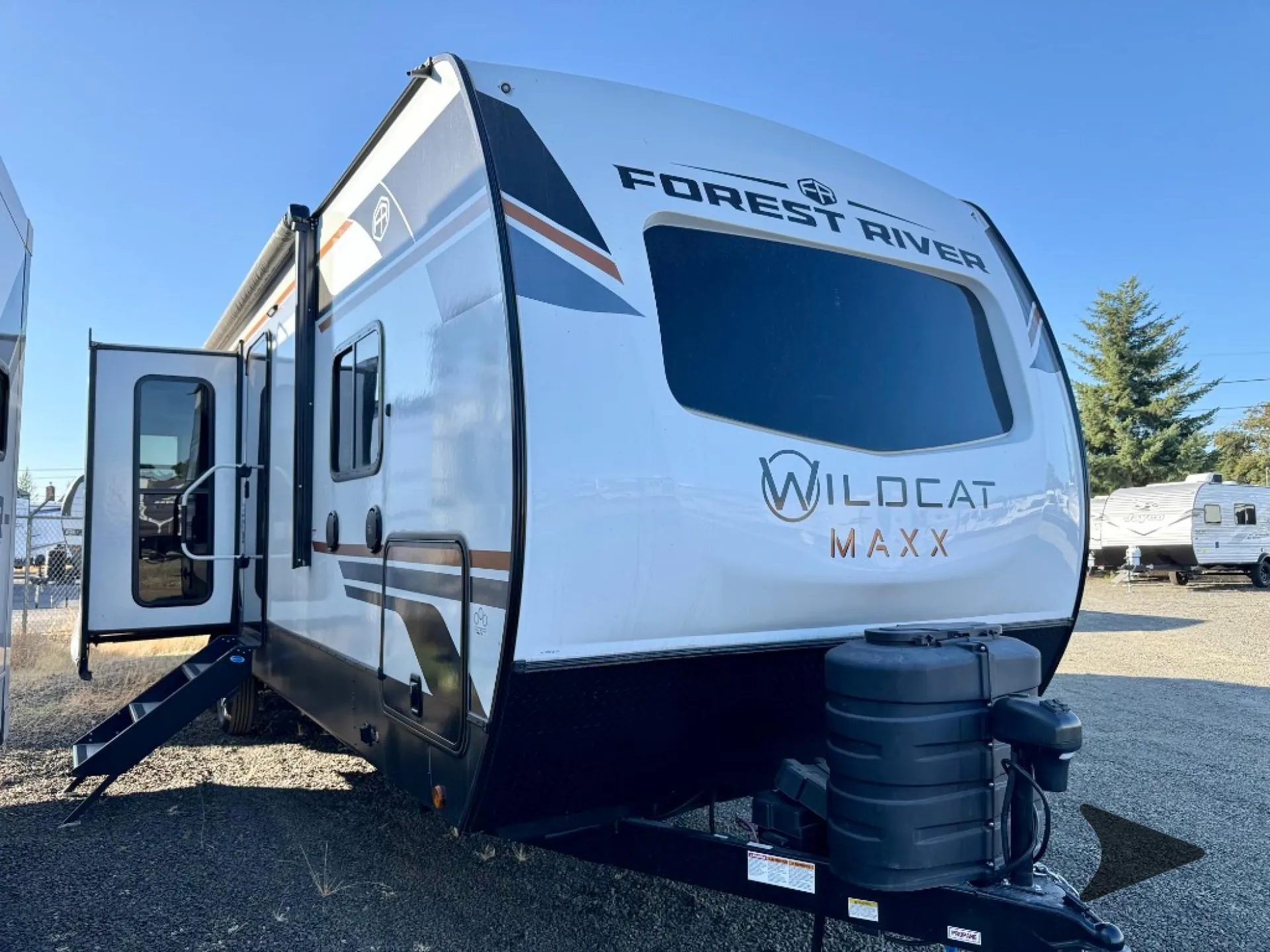 2025 Forest River Wildcat 278RLX - Photo 2