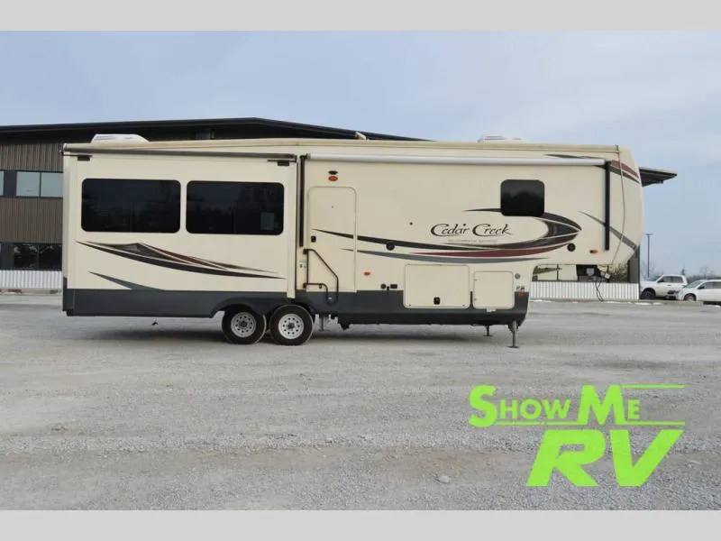 2021 Forest River RV Cedar Creek Silverback 29RW - Photo 4