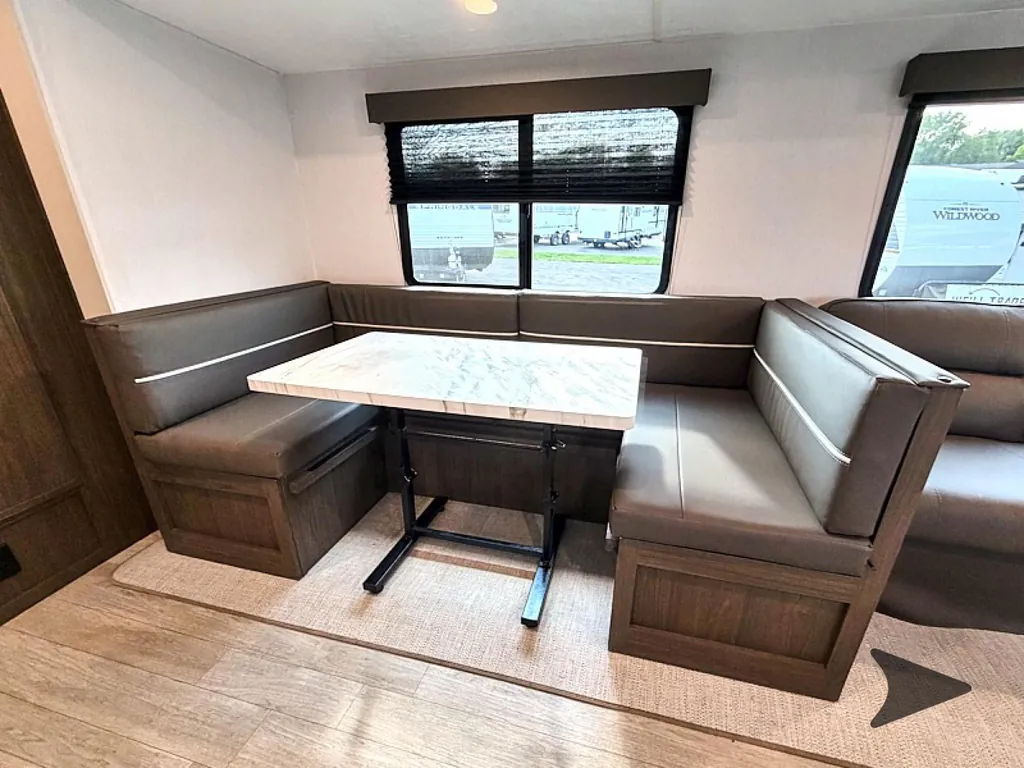 2027 Coachmen Freedom Express Select 29SE, Photos photo 30