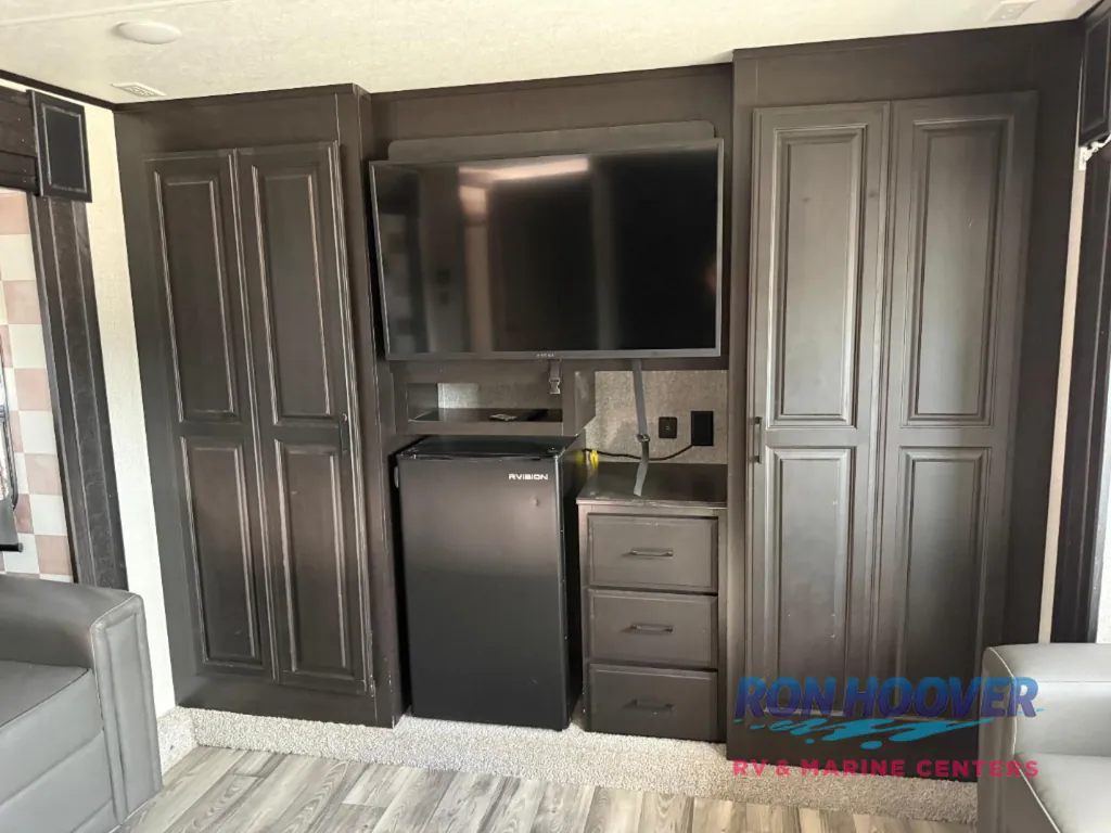 2022 Highland Ridge Silverstar 376FBH, Photos photo 25