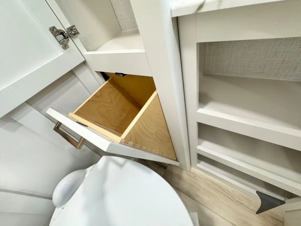 2026 Brinkley Model I 235, Photos photo 41