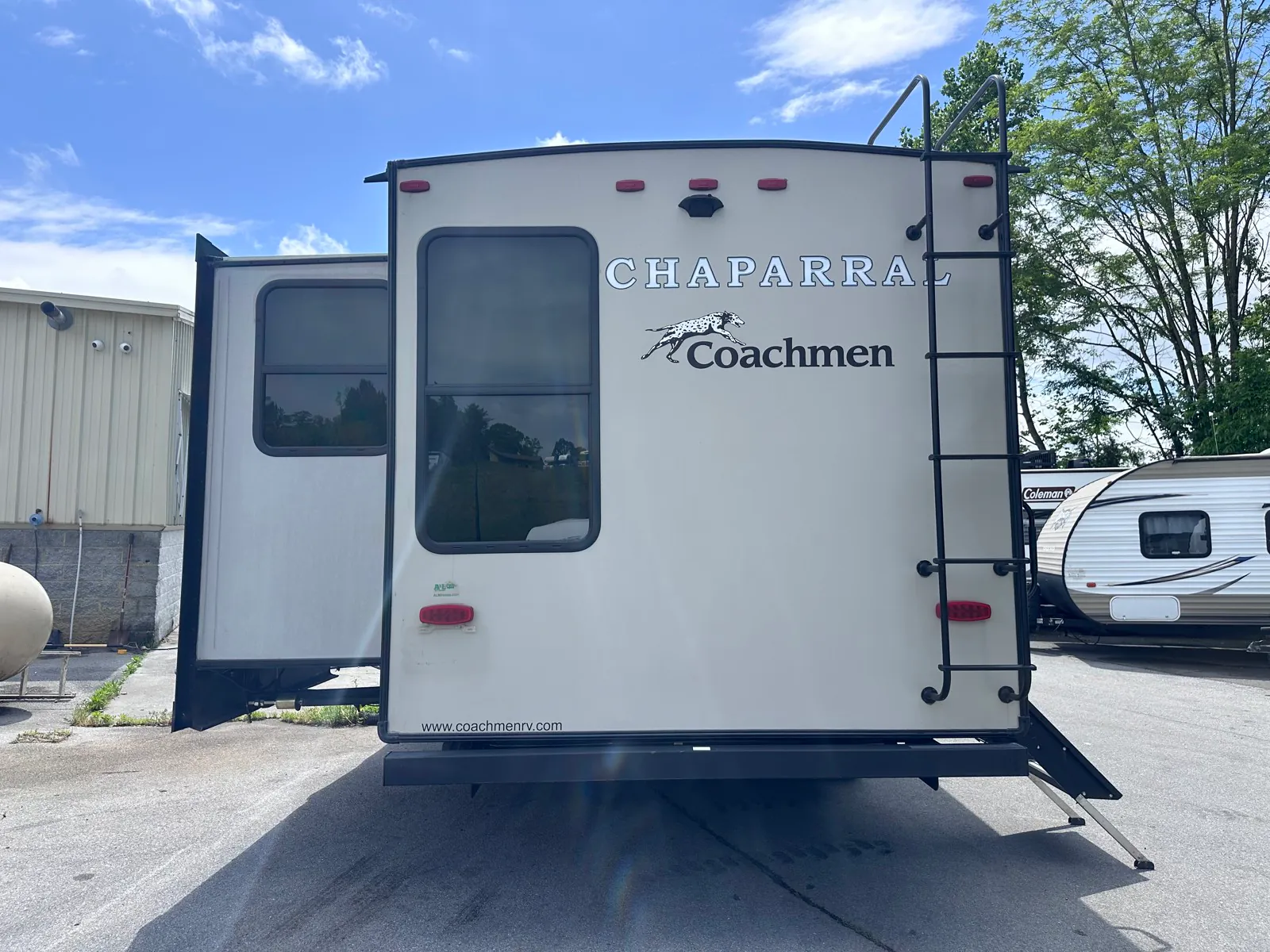 2020 Coachmen Chaparral Lite 284RL - Photo 4
