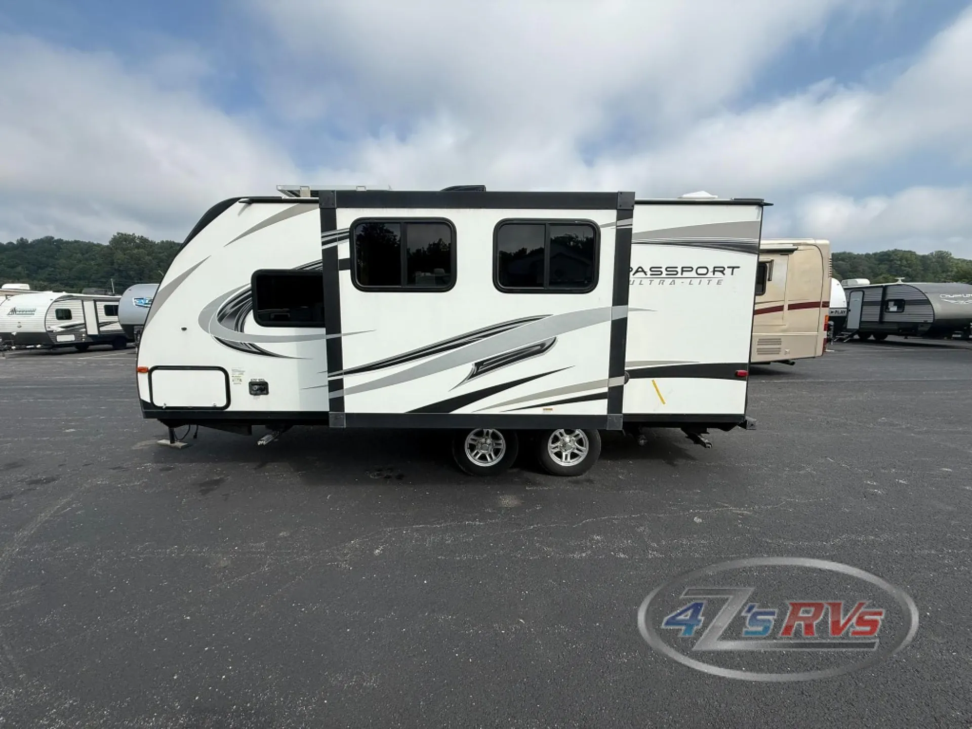 2017 Keystone Passport SL Series 199ML - Photo 4