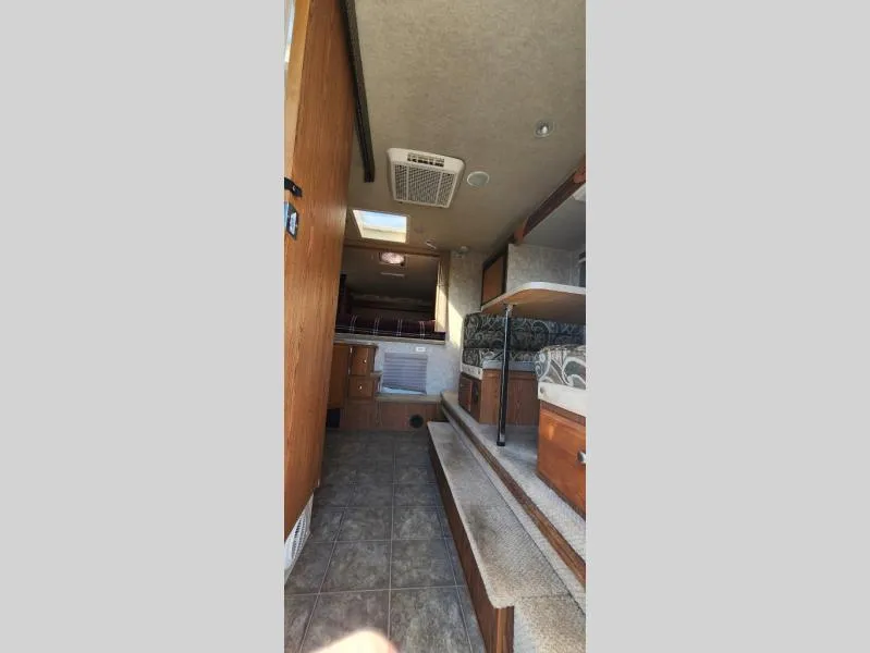 2008 Northwood Arctic Fox Camper 811 - Photo 3