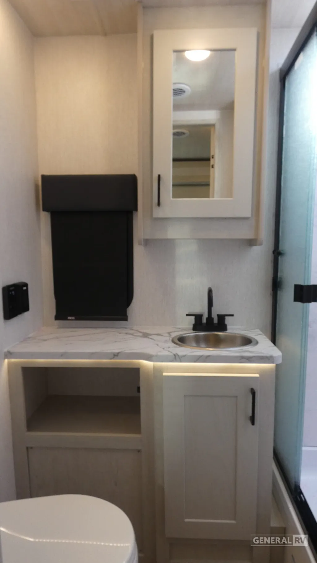 2027 Nexus Maximus 32MX, Photos photo 23