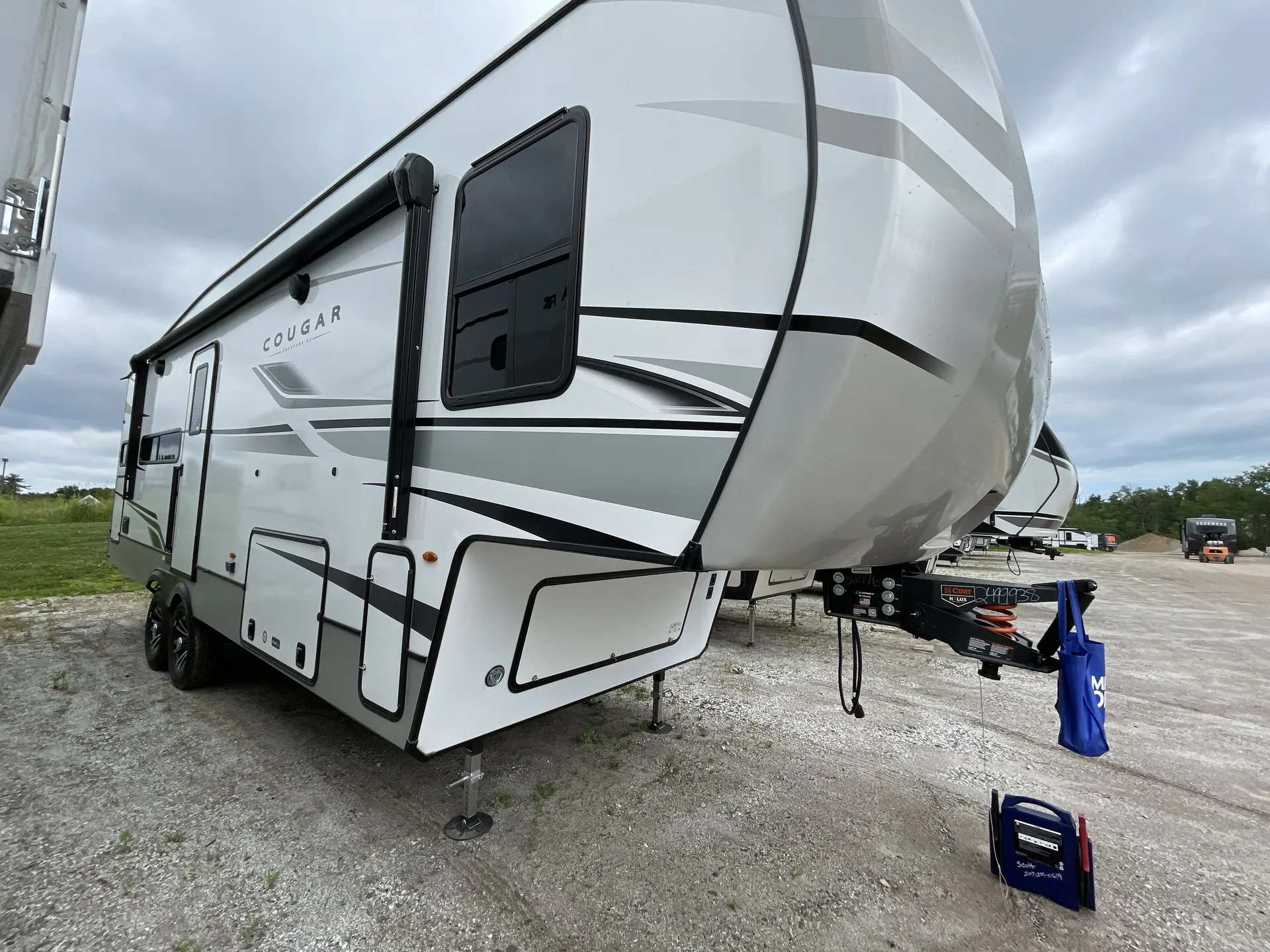 2025 Keystone Cougar 260MLE - Photo 2