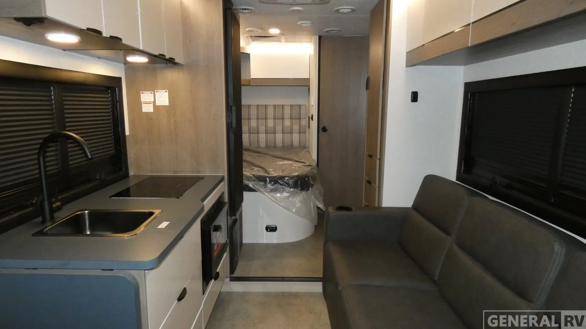 2026 Coachmen Cross Trail EV 24FL - Photo 3