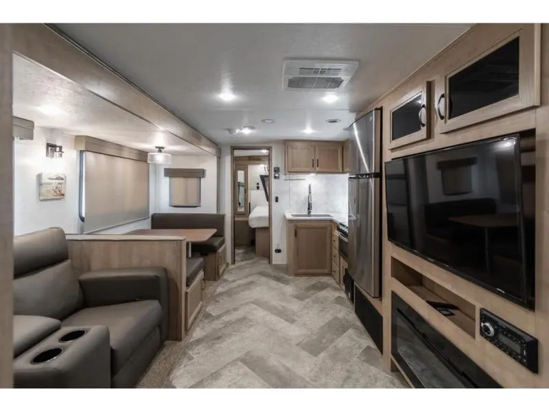 2023 Palomino SolAire 258RBSS - Photo 3