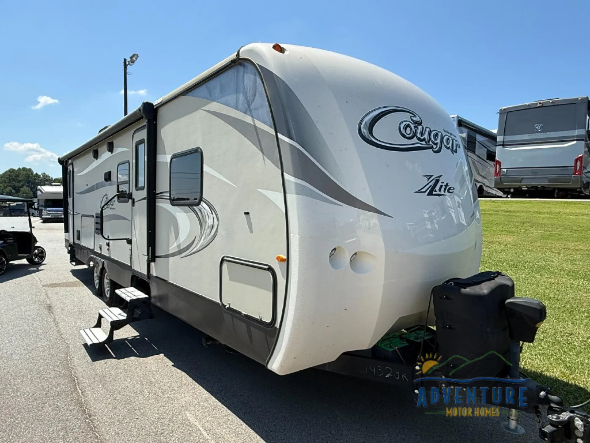 2017 Keystone Cougar XLite 29BHS - Photo 3
