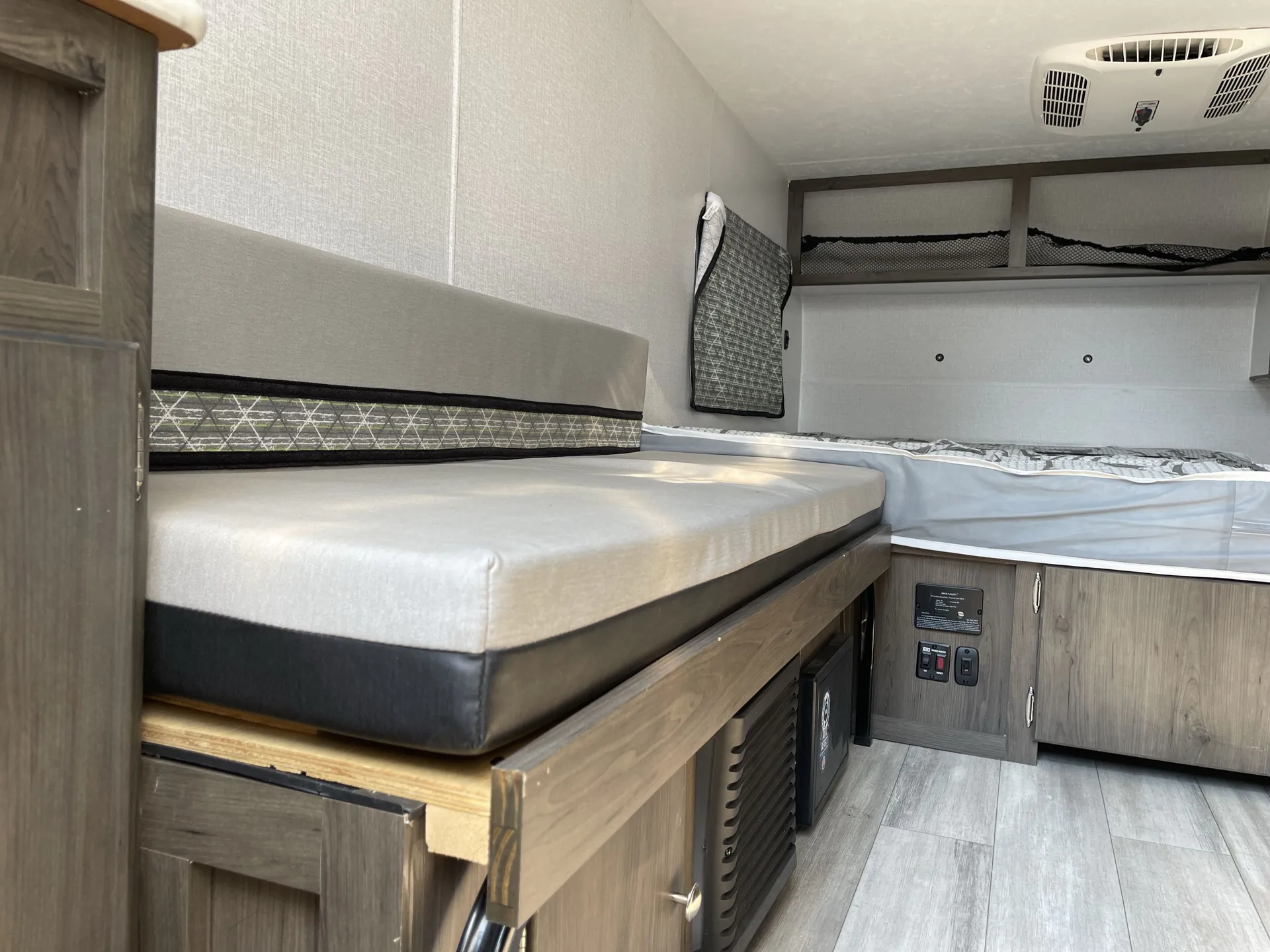 2019 Coachmen Viking V-Trec V3 — living area main