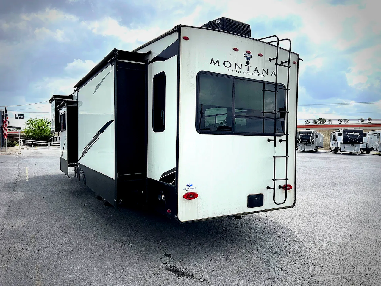 2021 Keystone Montana 3855BR - Photo 4