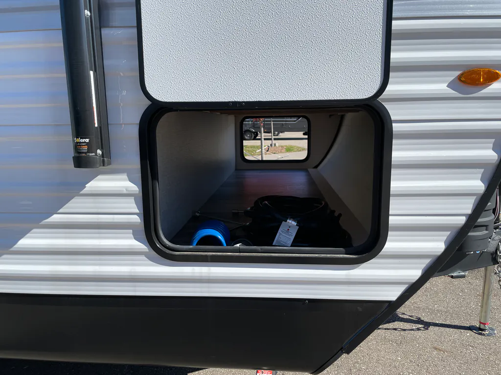 2026 Jayco Jay Flight SLX 321BDS, Photos photo 2