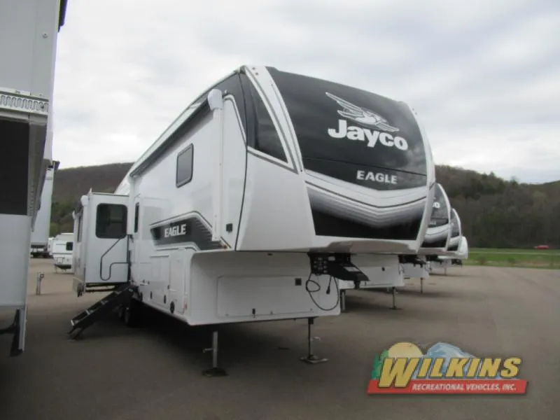 2026 Jayco Eagle 321RSTS - Photo 2