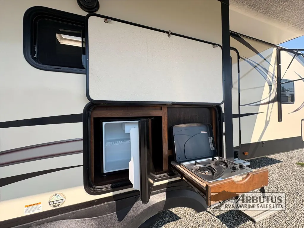 2019 Grand Design Reflection 297RSTS, Photos photo 9