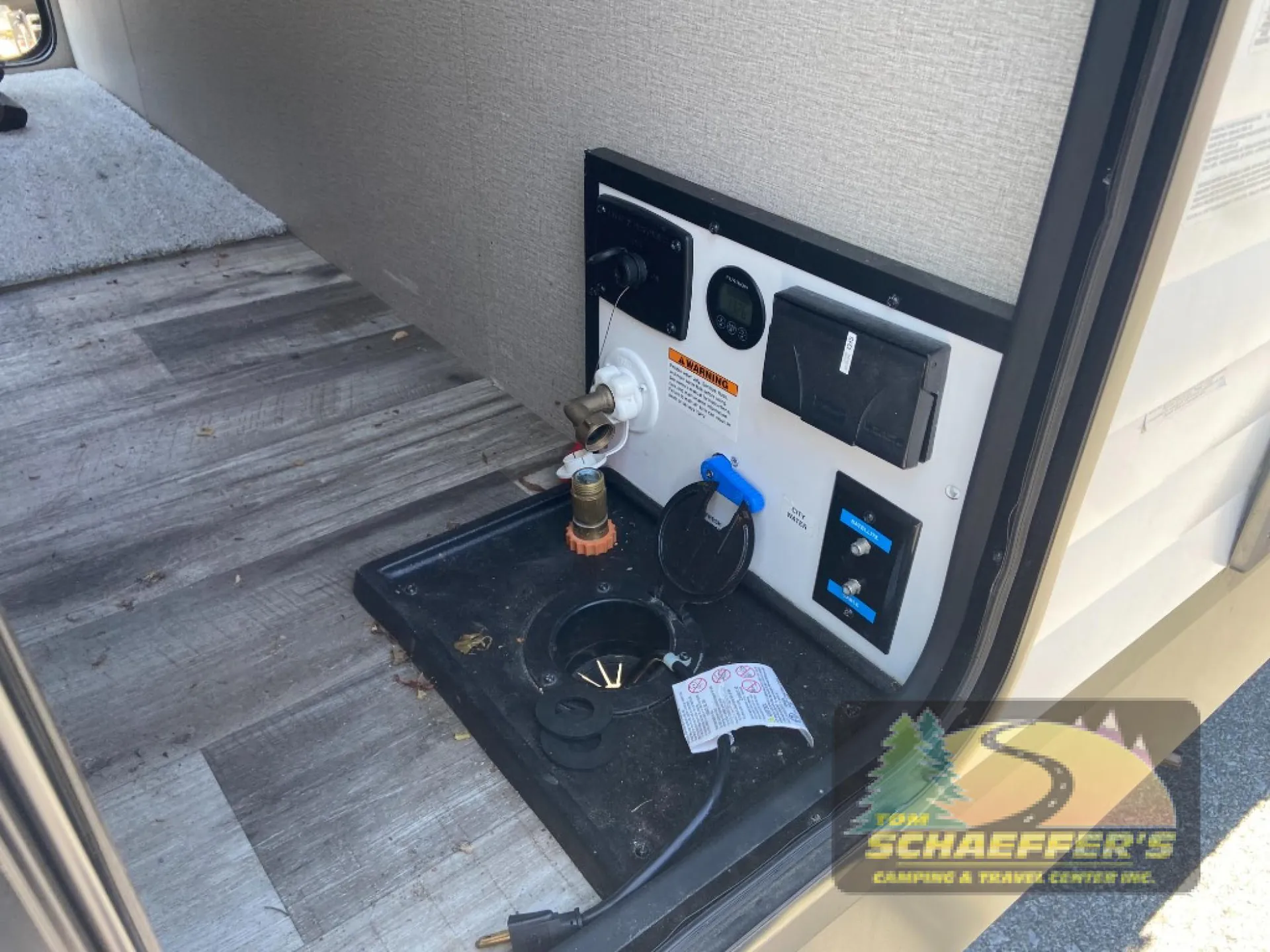 2022 Grand Design Transcend Xplor 255FK - Photo 3