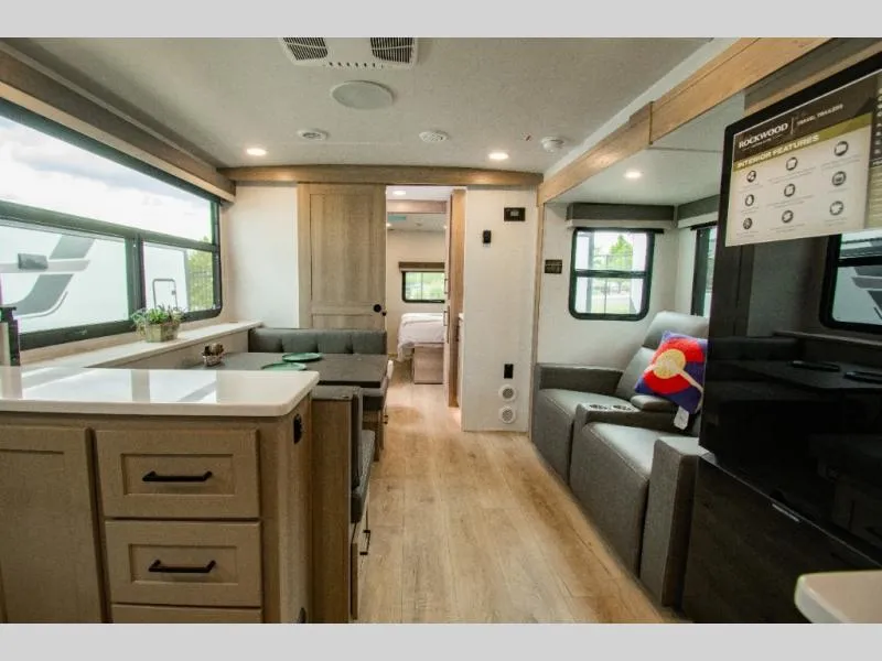 2026 Forest River Rockwood Ultra Lite 2619FK - Photo 3