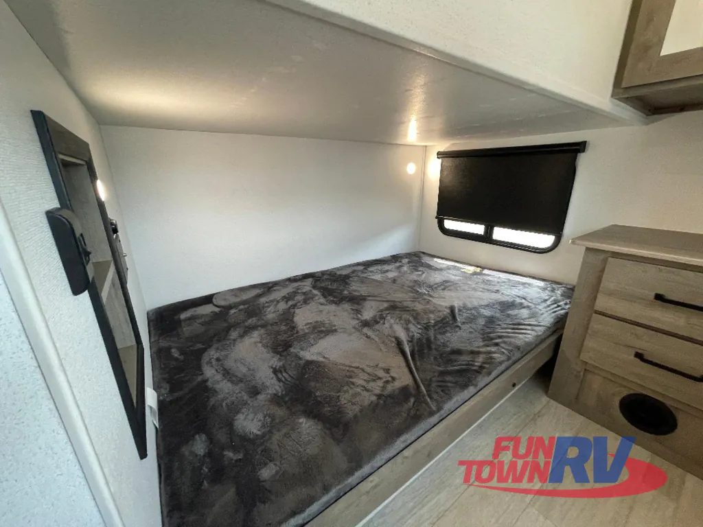 2026 Forest River Solaire 3150TBSS, Photos photo 30