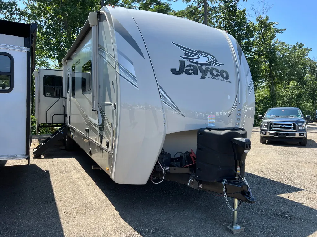 2020 Jayco Eagle 330RSTS - Photo 2