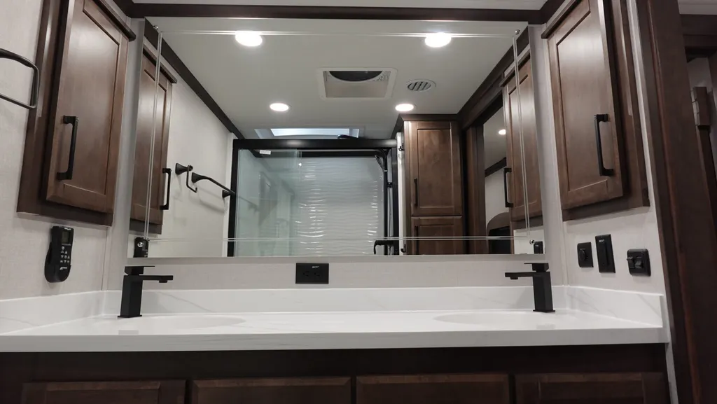 2026 Forest River Riverstone 420RE, Photos photo 19