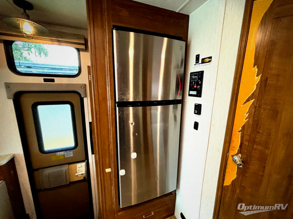 2020 Coachmen Pursuit 31BH, Photos photo 13